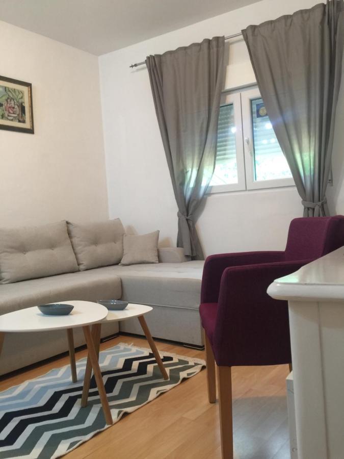 Apartman Lili Cetinje Exterior photo